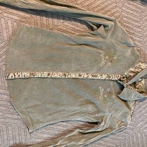 Btrue Button Down Shirt